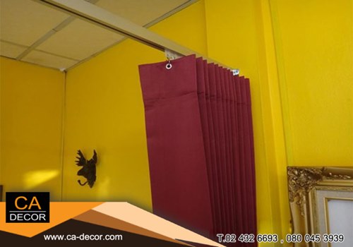 Curtain fitting room clothes 5