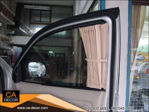 Toyota-Fortuner1 car curtain 1