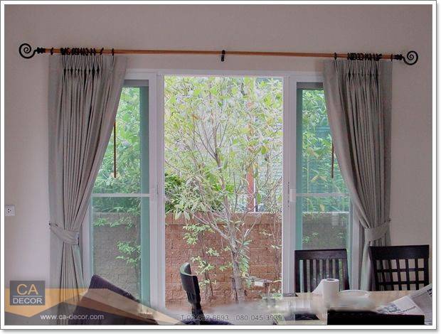 pleated curtain-wooden-rail-1